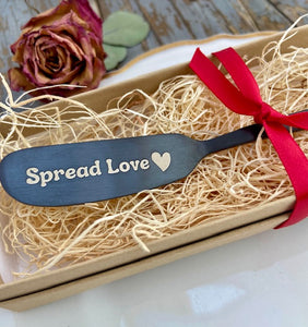 "Spread Love" Engraved Spreader