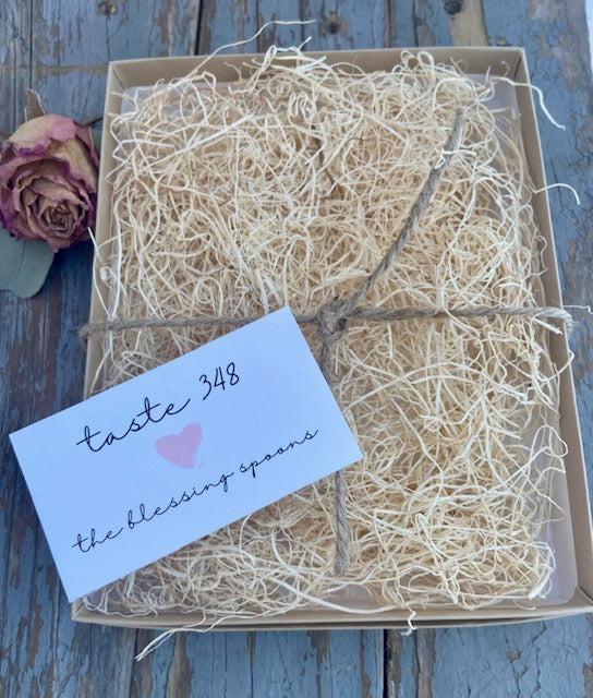 Medium Gift Box